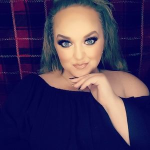 Meet your Posher, Kristina